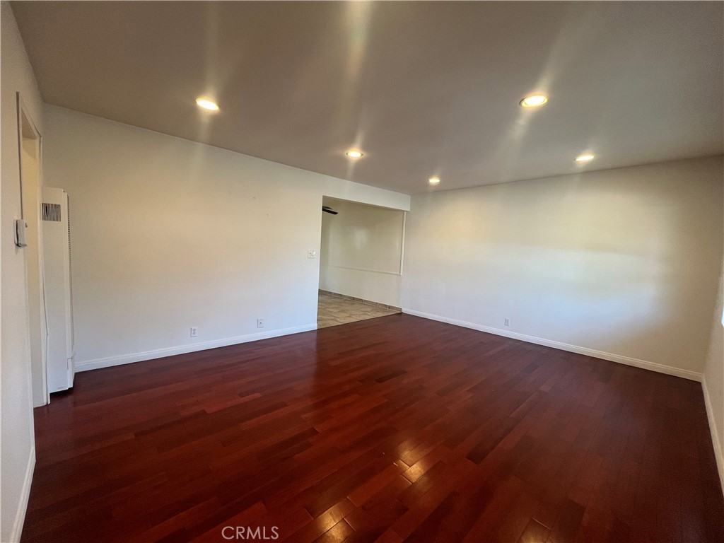 11901 W Washington Blvd #11901E - Photo 6 of 8