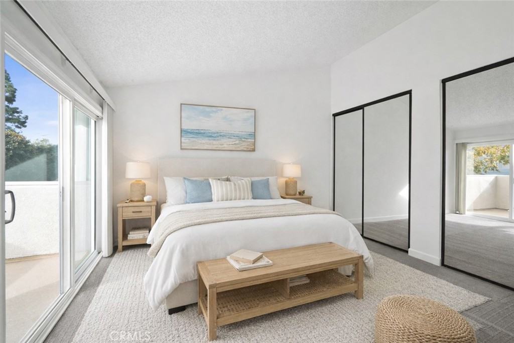 439 Deerfield Ave #439 - Photo 4 of 19