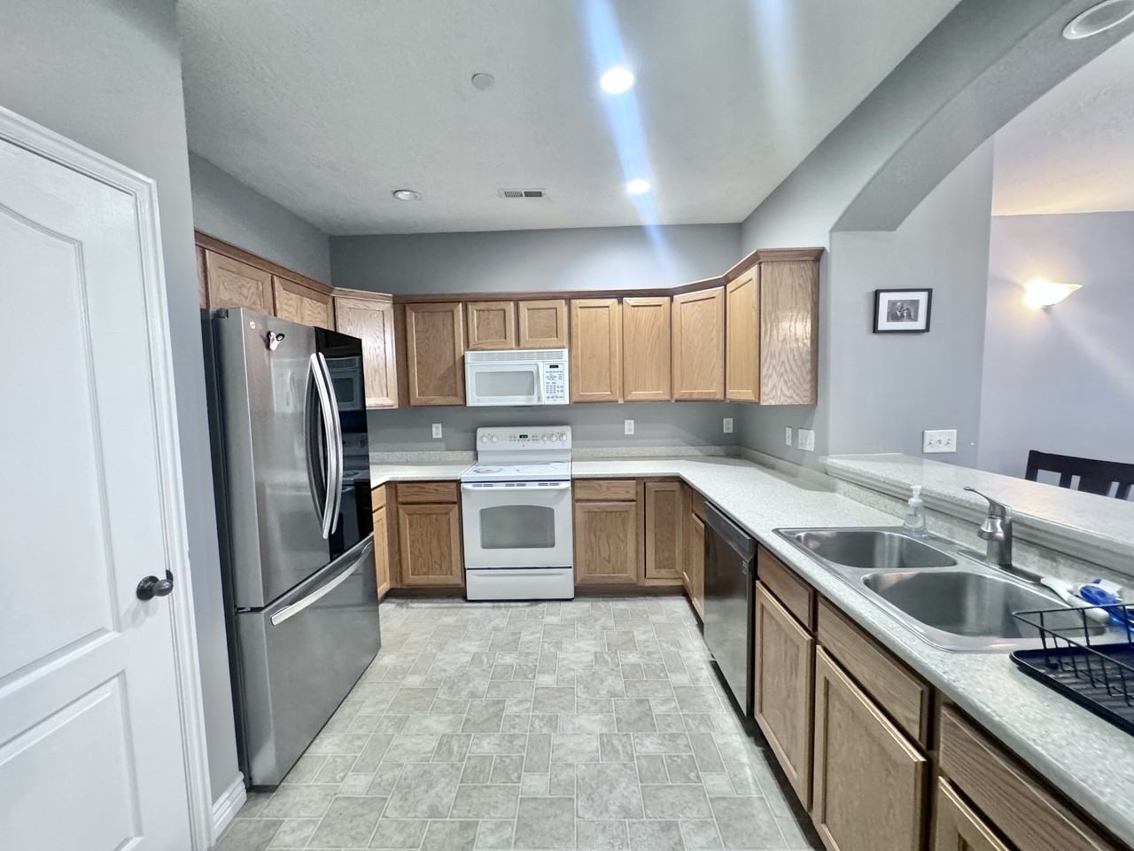 7 N Clayton Ct #1 - Photo 5 of 16