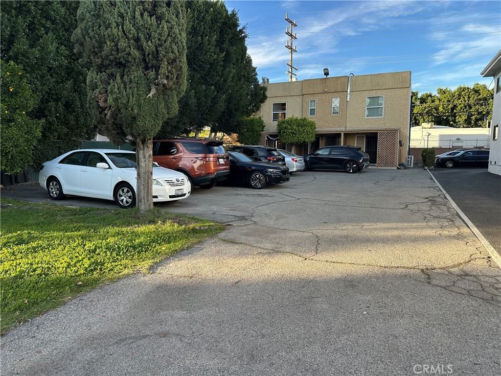 661 Ivy St #661 - Photo 5 of 14