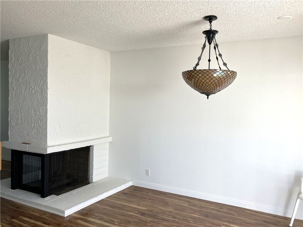 14296 Suffolk St #14296 - Photo 7 of 30