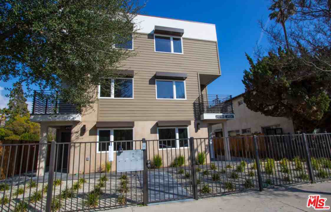 4924 Laurel Canyon Valley Village #4924-2 - Photo 2 of 25