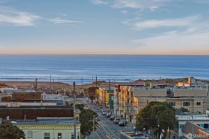 featured image of 3945 Judah St