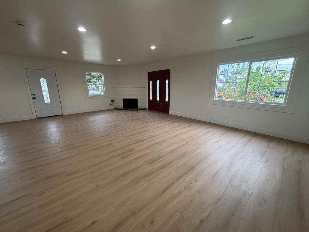 7323 Luxor St #7323 - Photo 3 of 17