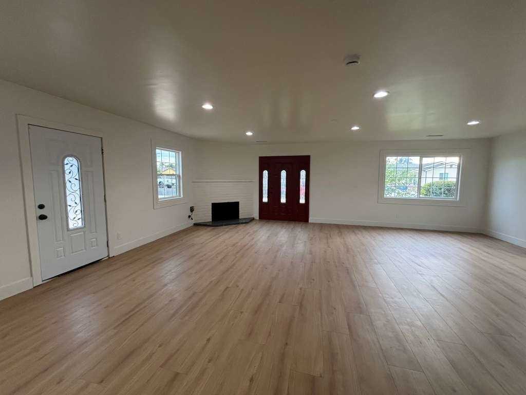 7323 Luxor St #7323 - Photo 7 of 17