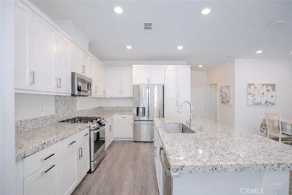 12060 Turnleaf Ave #12060 - Photo 2 of 4