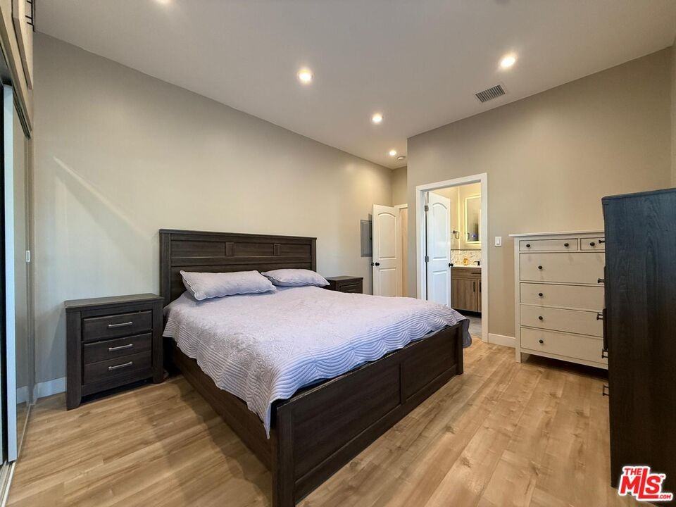 10905 Olinda St #10905 - Photo 3 of 23