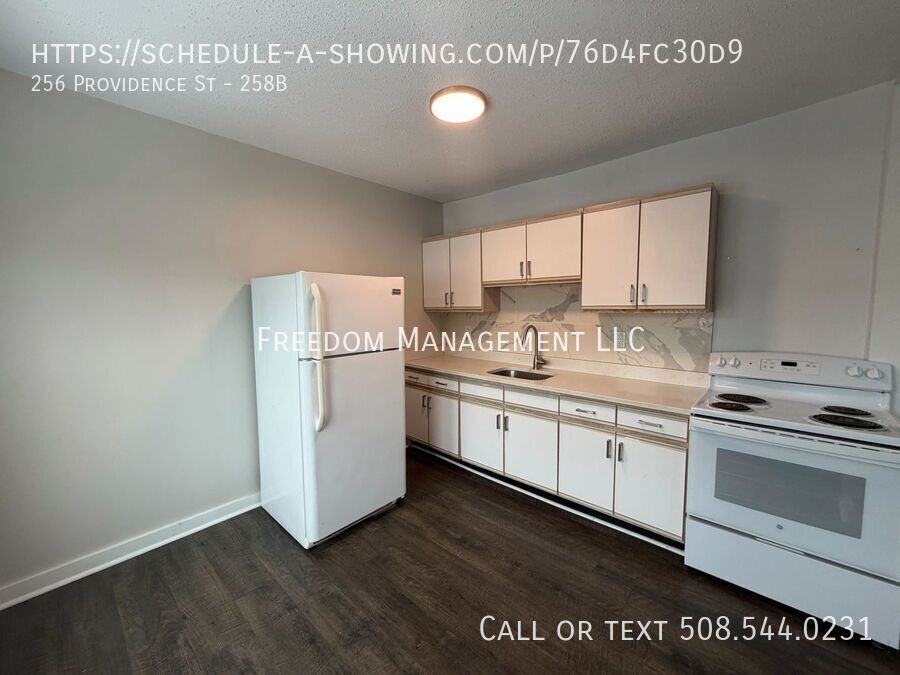 256 Providence St #258B - Photo 5 of 9