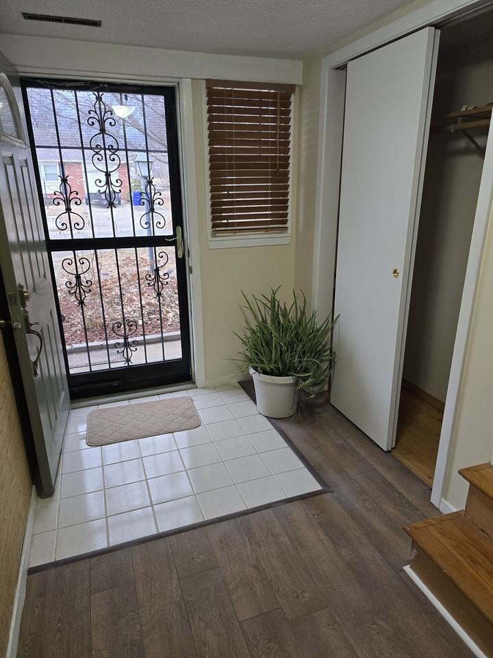 7517 N Lydia Ave Gladstone MO 64118 #1 - Photo 2 of 21