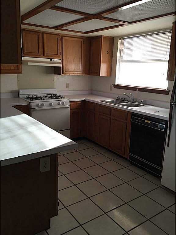 1361 TRUDY ELAINE1 #1 - Photo 3 of 10