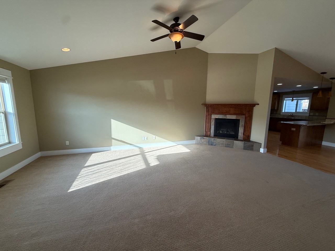 25 Baldy Ct #1 - Photo 3 of 26