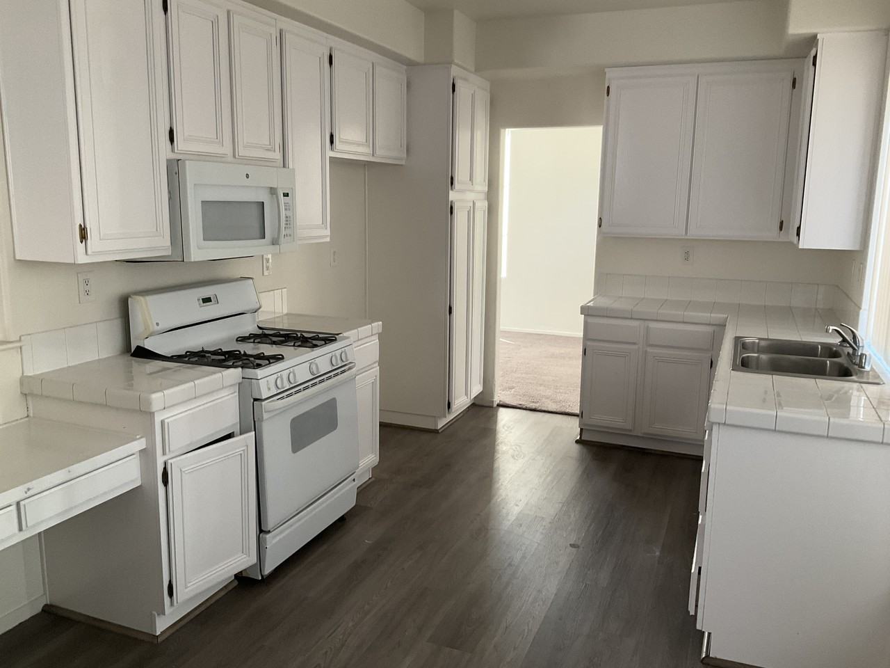 4799 Zanzibar Ln #1 - Photo 5 of 16