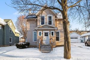 featured image of 417 E Maple Ave #1