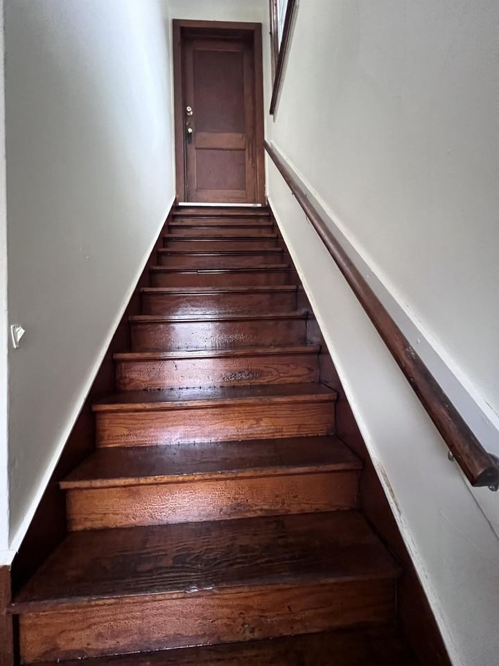 728 Kentucky Ave #728 - Photo 4 of 17