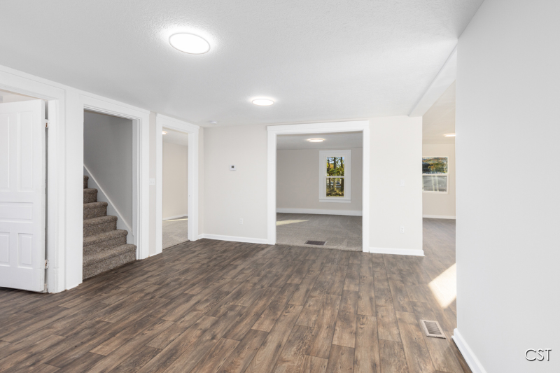 2980 Budd Rd - Photo 4 of 19