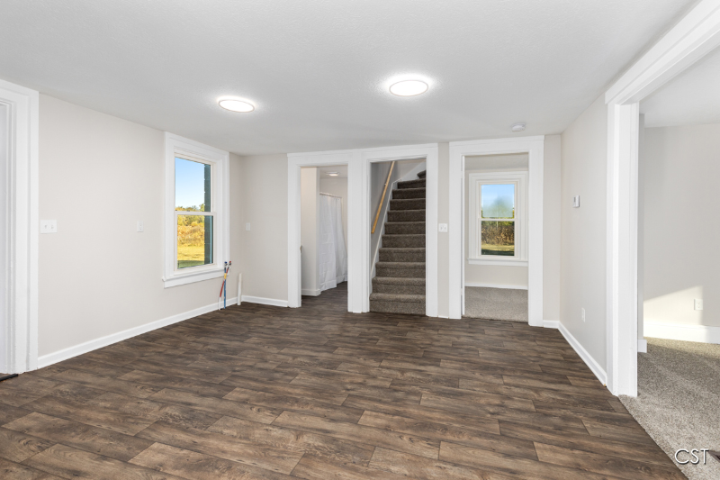 2980 Budd Rd - Photo 5 of 19