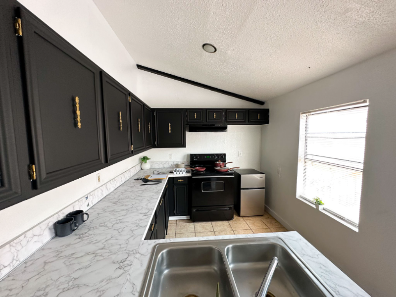 109 E Venus Ln #4 - Photo 2 of 8