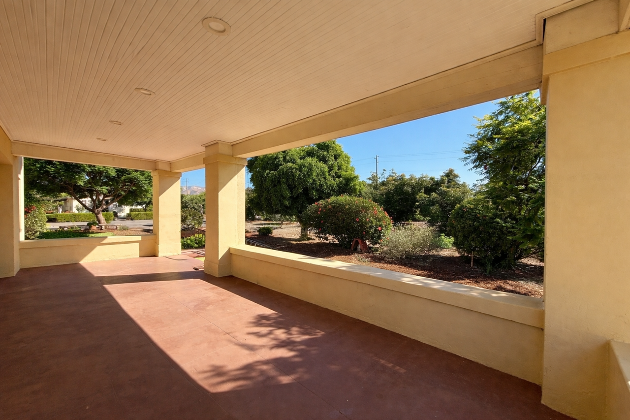 4645 Walnut Ave - Photo 6 of 26