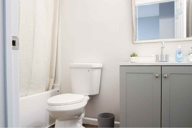 1110 Thurmond St - Photo 6 of 25