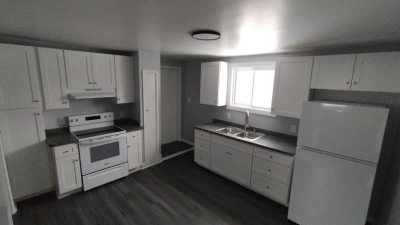 57 Kirby Ave #4 - Photo 6 of 11