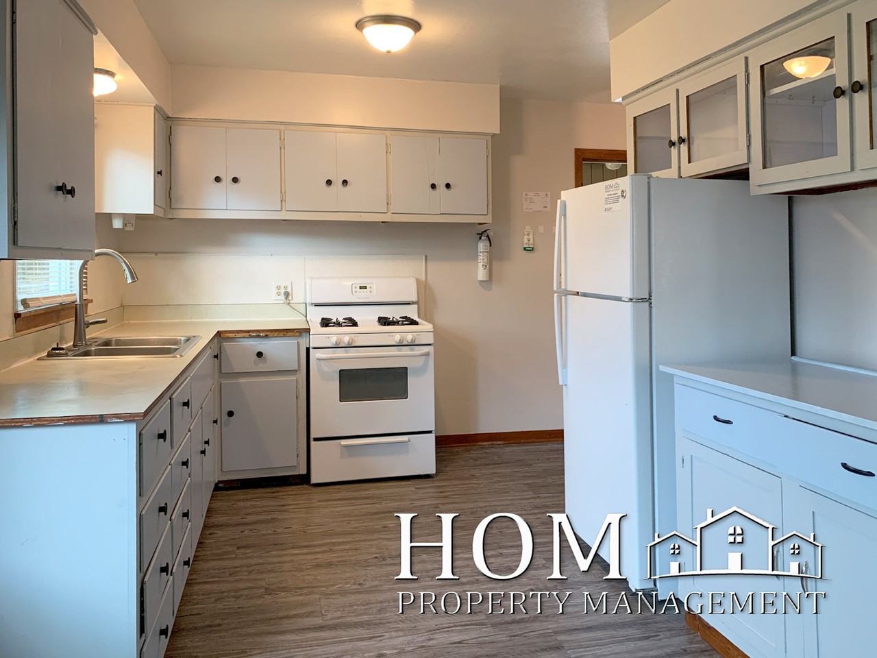 335 Dolph Rd #1 - Photo 3 of 19