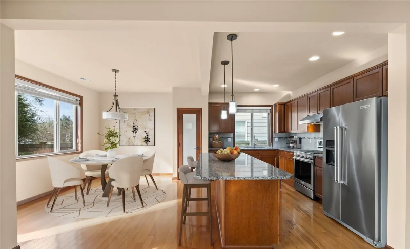 4716 167th St Sw - Photo 4 of 12