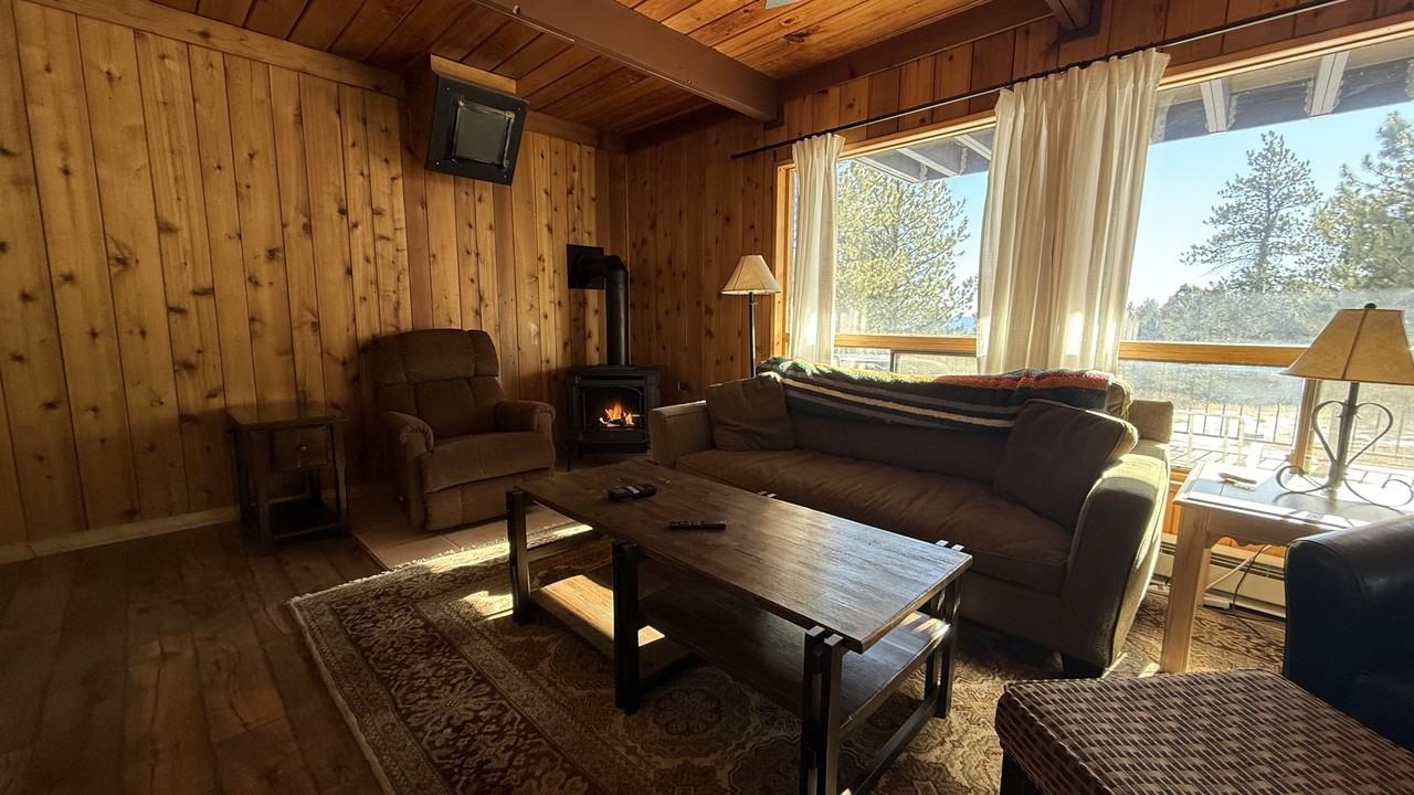 18850 Fir Dr #1 - Photo 2 of 13