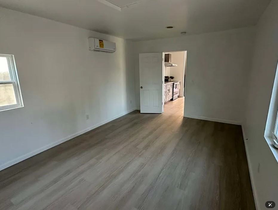 22527 Sonoma St #2 - Photo 3 of 7