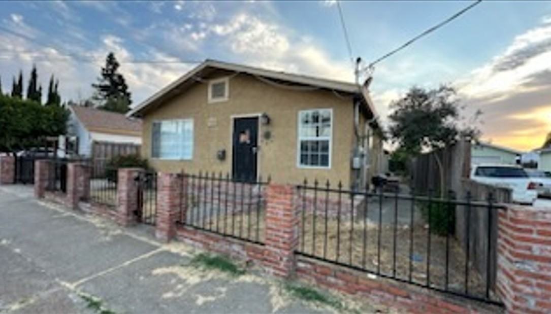 22527 Sonoma St #2 - Photo 7 of 7