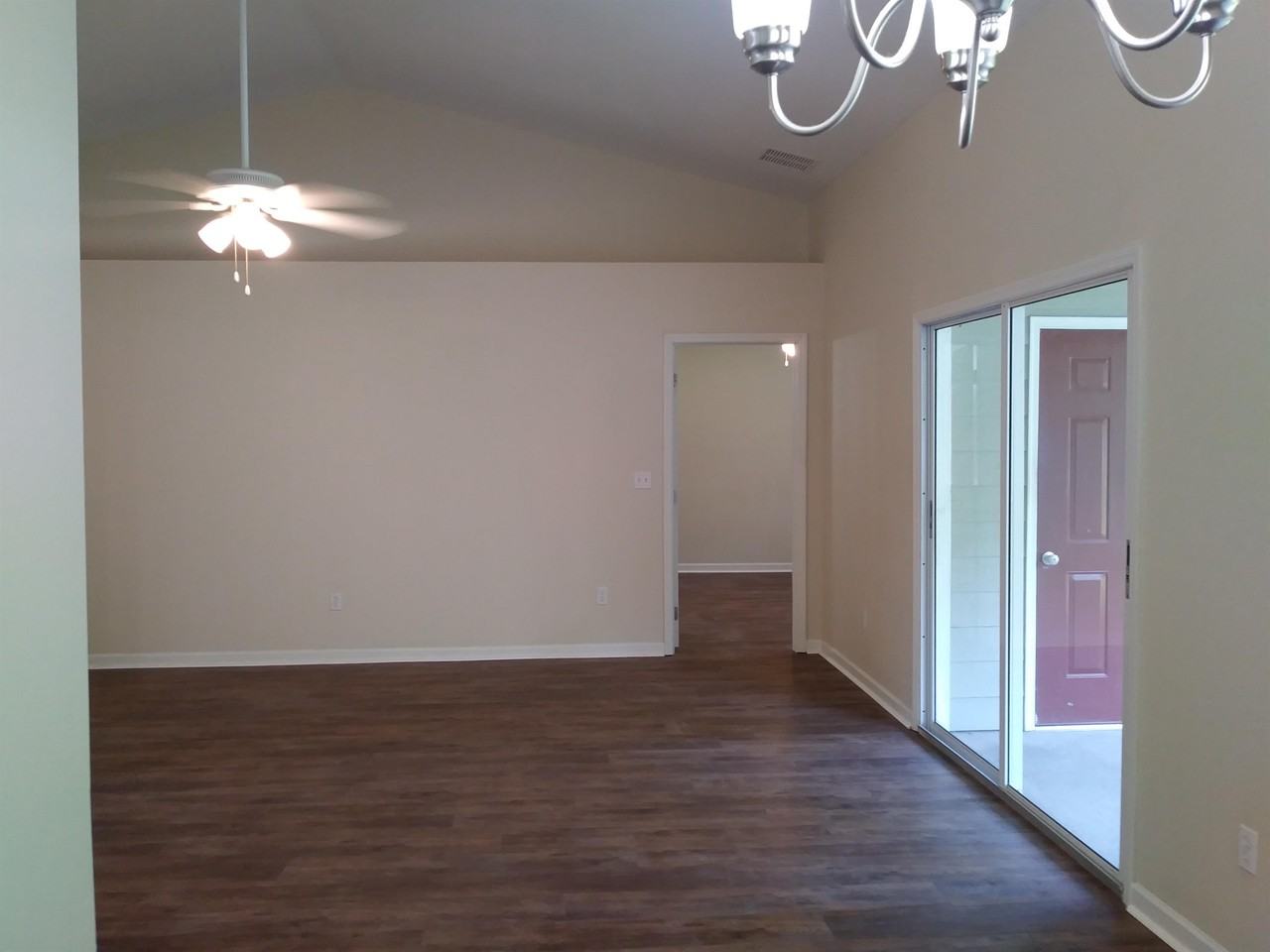 1608B Akridge Dr #2 - Photo 6 of 30