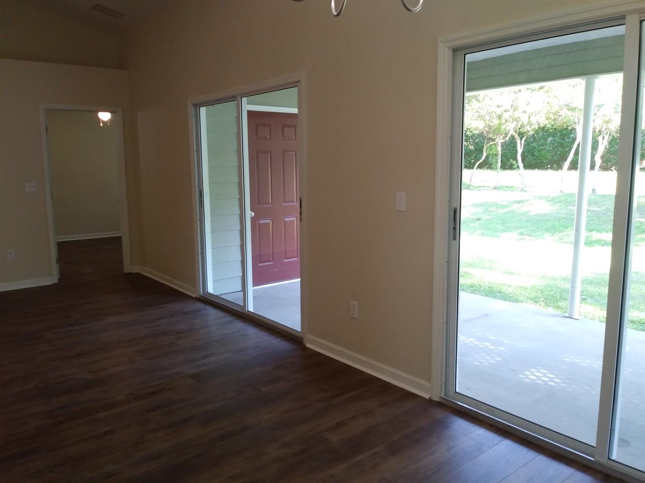 1608B Akridge Dr #2 - Photo 7 of 30