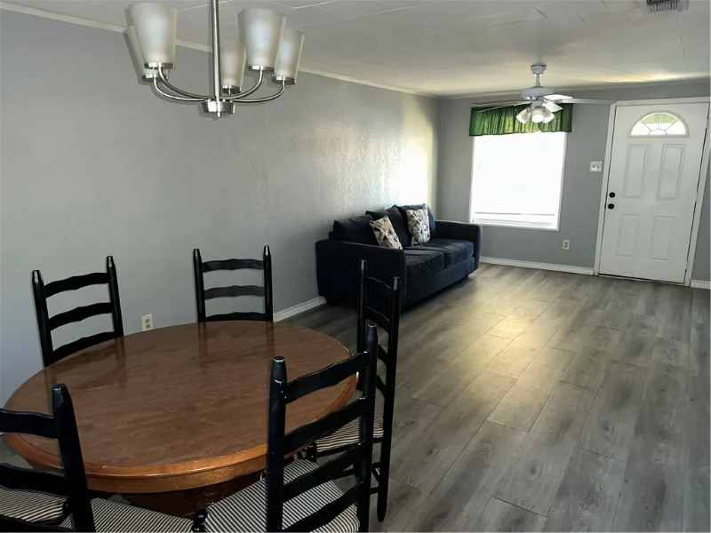 1026 Northcliff Dr - Photo 7 of 13