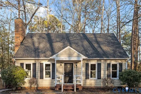 2507 N Cropper Ct - Photo 3 of 23