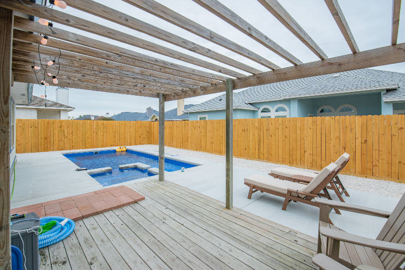 15234 Barataria Dr - Photo 4 of 20