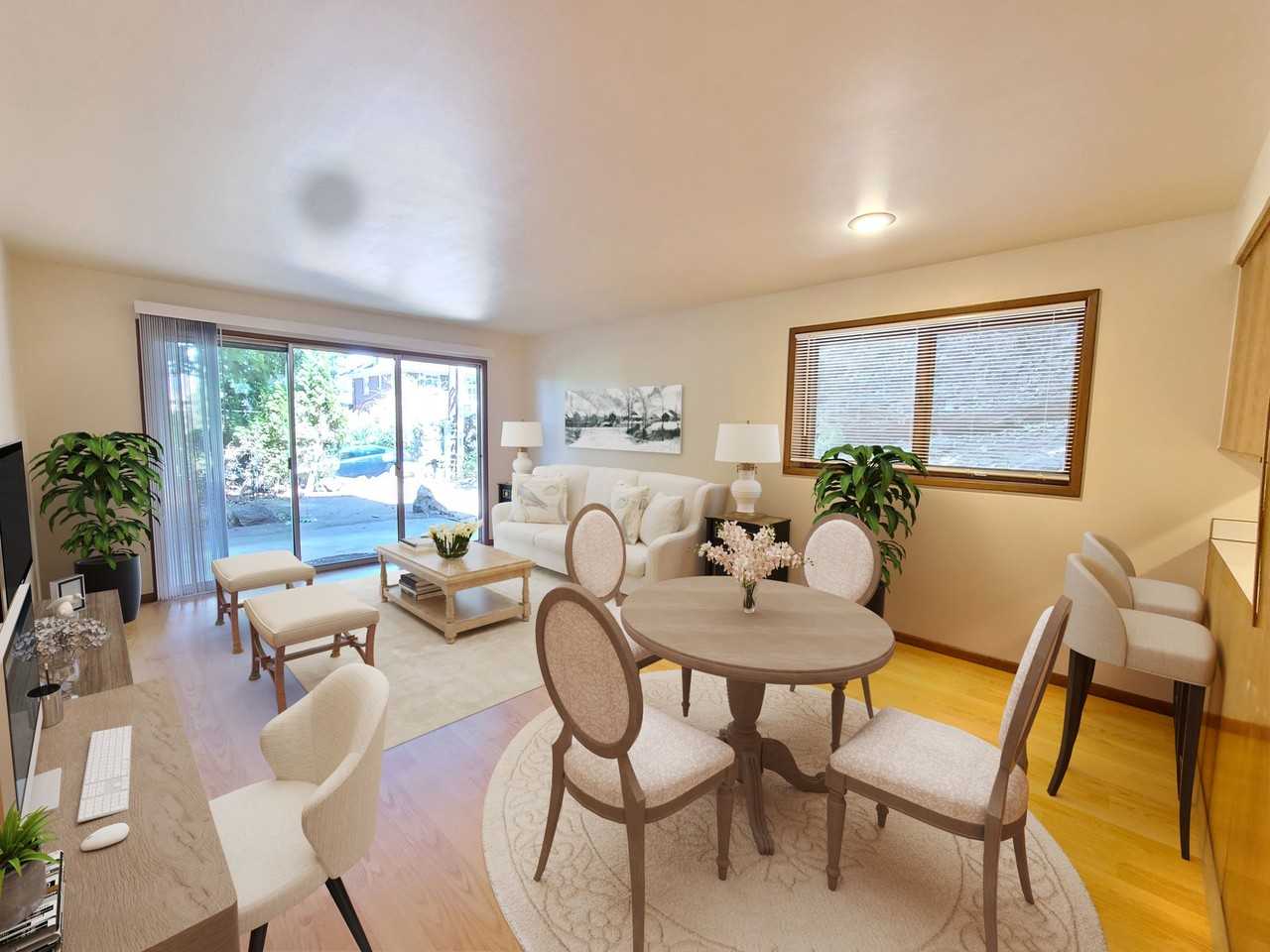 705 S. Lincoln - Photo 6 of 50