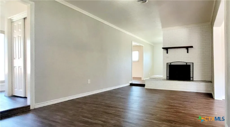 613 Cedar Dr - Photo 6 of 20