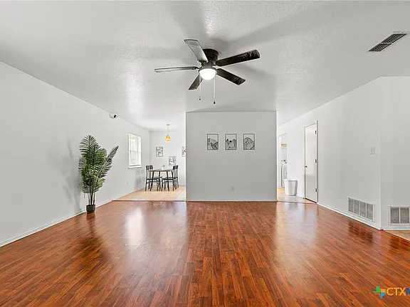 2011 Agate Dr - Photo 3 of 14