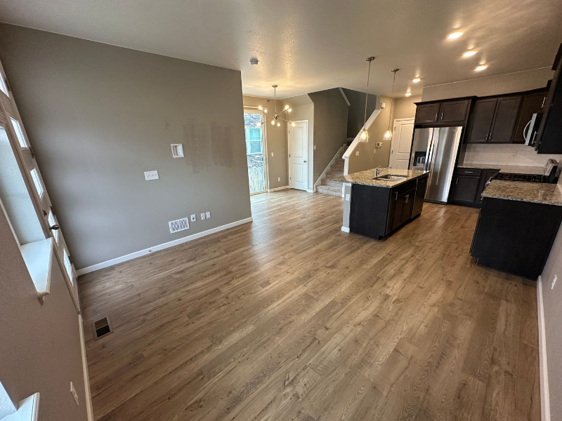 21772 E 8th Ave - Photo 3 of 19