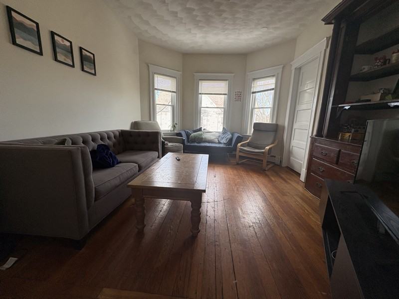 288 Boston Ave - Photo 5 of 10