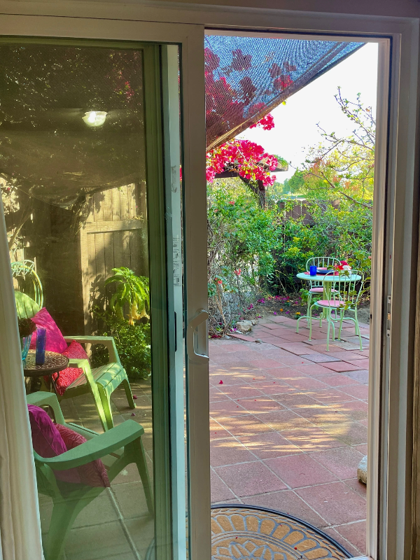 1421 Riverview Dr - Photo 2 of 15