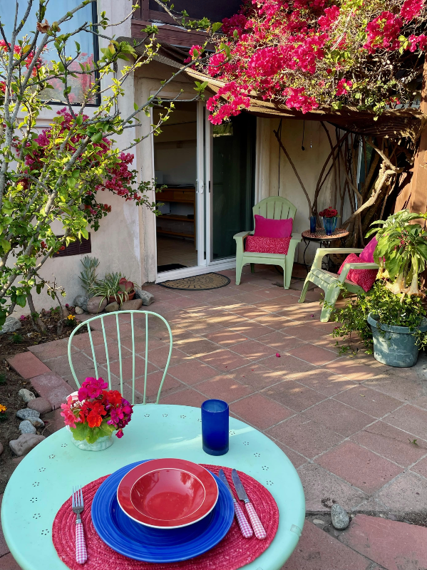 1421 Riverview Dr - Photo 4 of 15