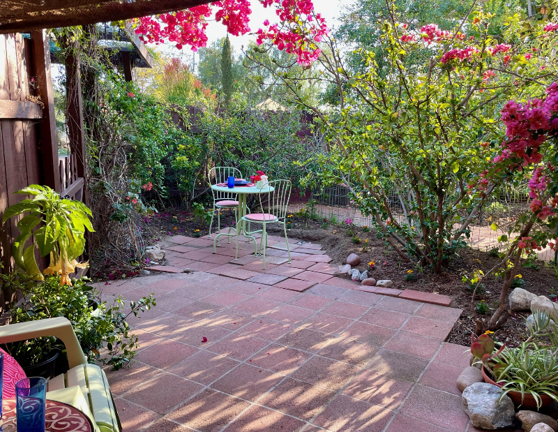 1421 Riverview Dr - Photo 5 of 15