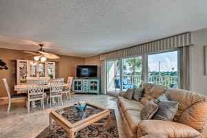 featured image of 19610 Gulf Blvd #101