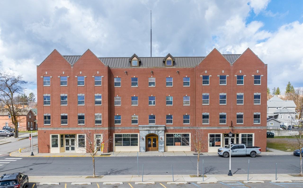 404 404 2nd Street - 1 Private - Photo 4 of 4