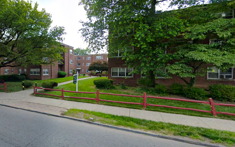 220 N Arlington Ave #B1 - Photo 7 of 7