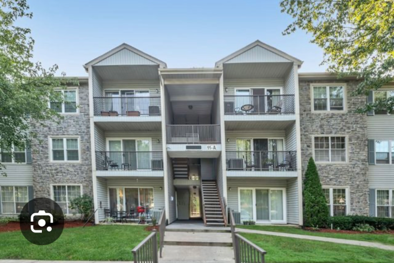 226 Robertson Way #10B - Photo 2 of 7