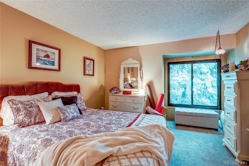 222 Wright St #303 - Photo 2 of 9