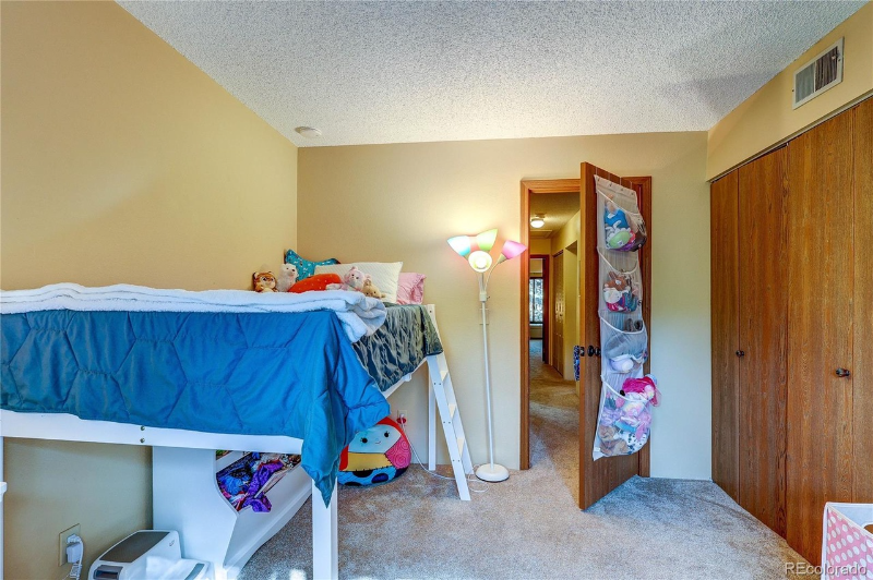 222 Wright St #303 - Photo 6 of 9