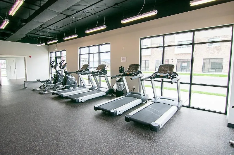 784 E St #302 - Photo 2 of 8