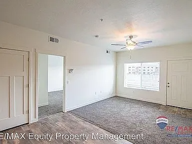 784 E St #302 - Photo 7 of 8